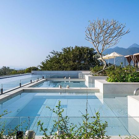 Lakeshore Hotel Hualien Taroko Shunan Exterior photo The swimming pool at the hotel